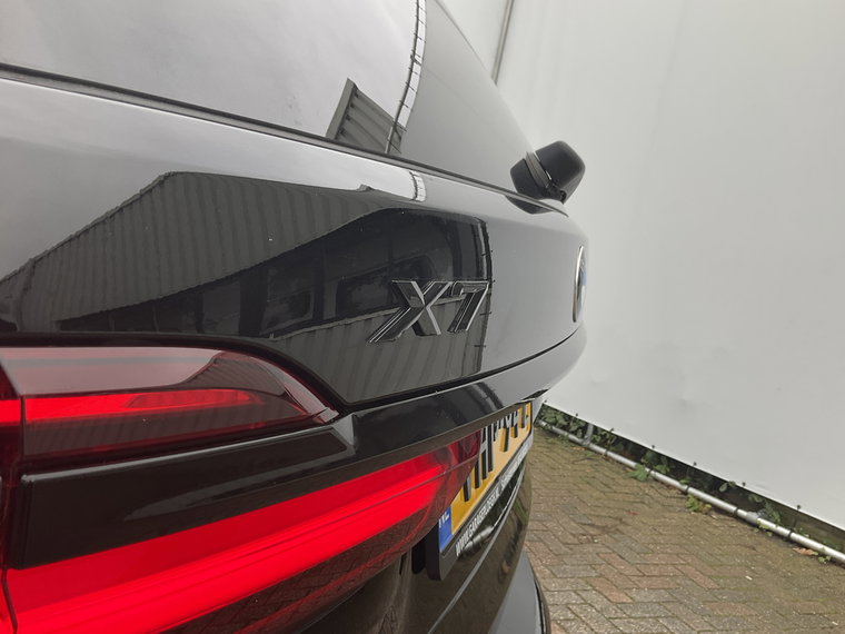 Vehicle Image 48