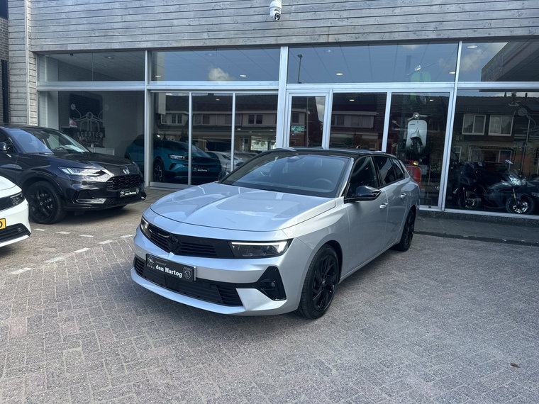 Vehicle Image 37