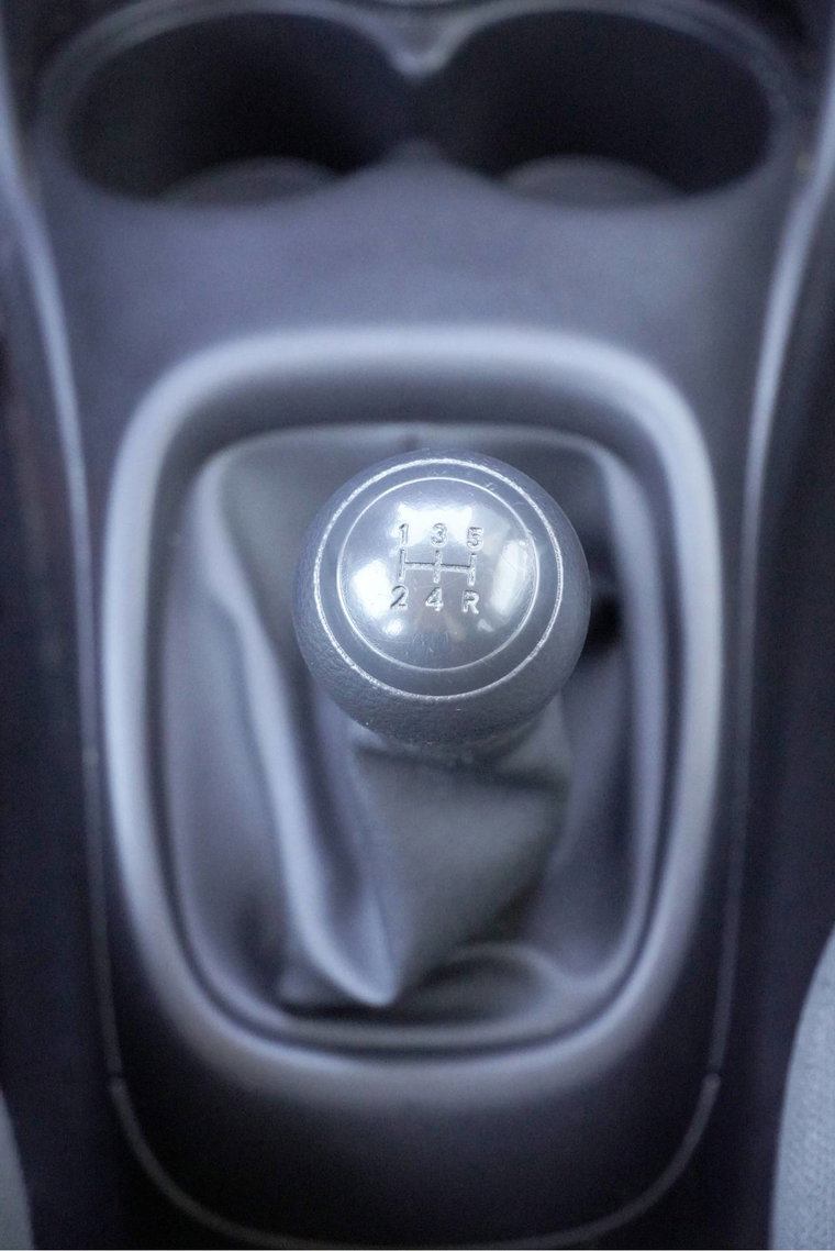 Vehicle Image 17