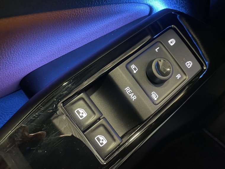 Vehicle Image 39