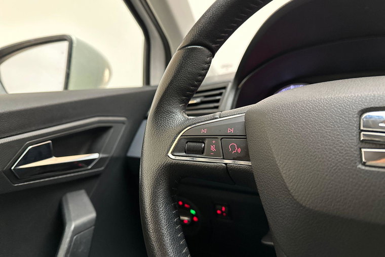 Vehicle Image 17