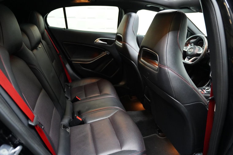 Vehicle Image 40