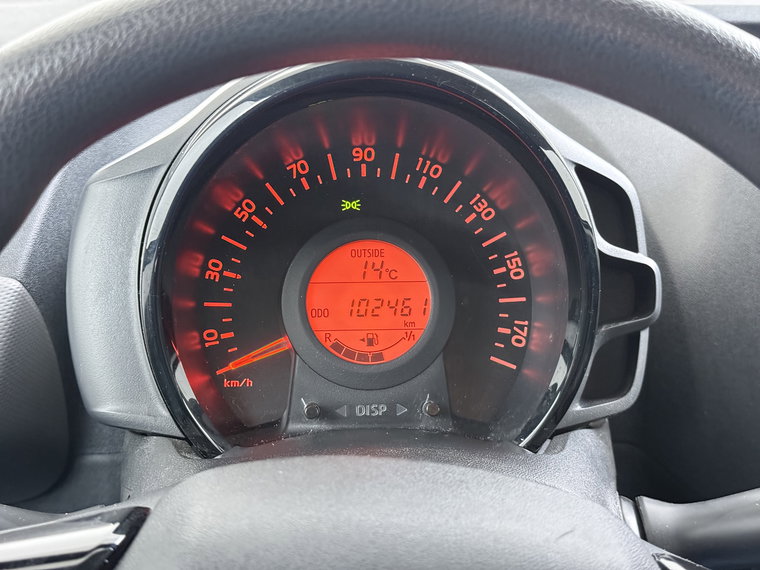 Vehicle Image 24