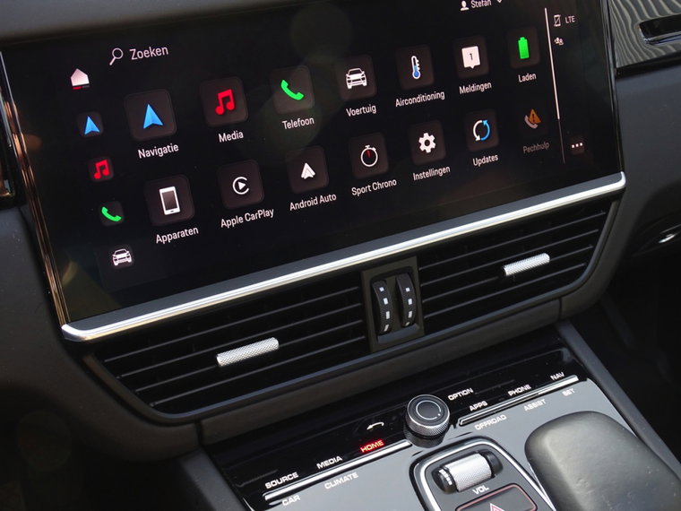 Vehicle Image 36