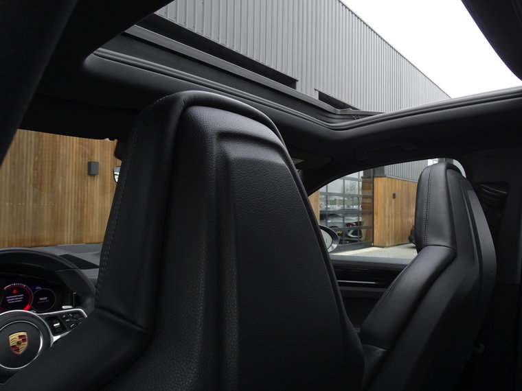 Vehicle Image 47