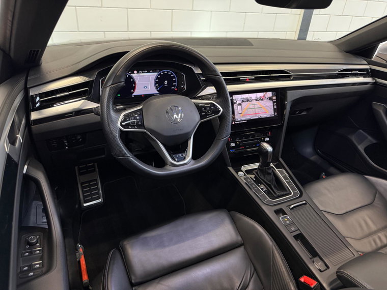 Vehicle Image 17
