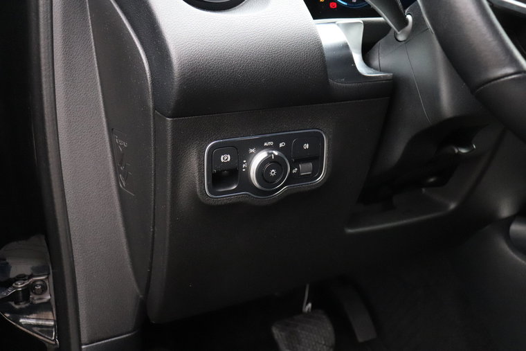 Vehicle Image 26