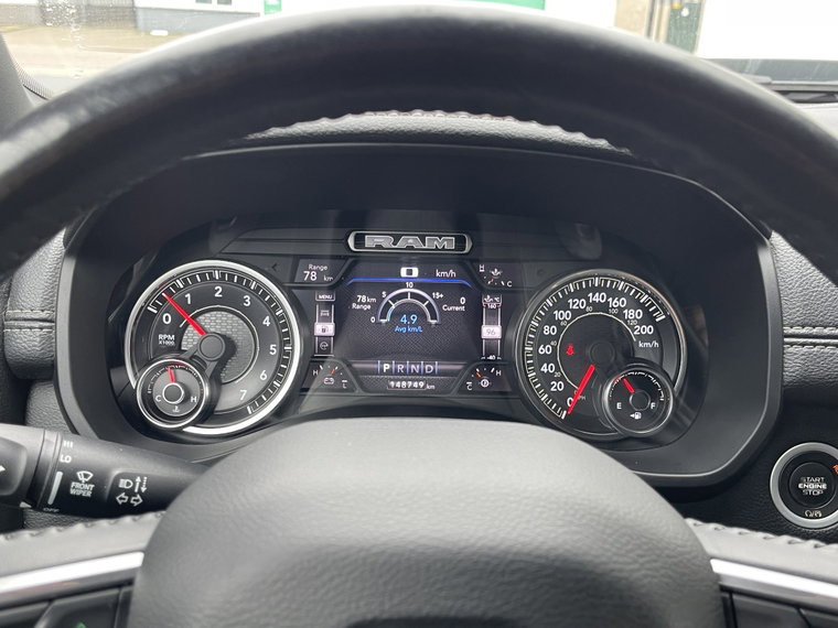 Vehicle Image 26