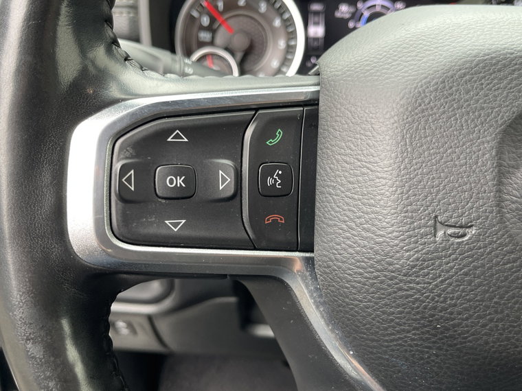 Vehicle Image 29
