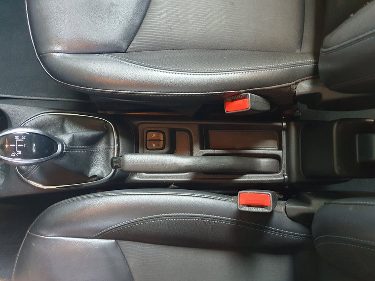 Vehicle Image 38