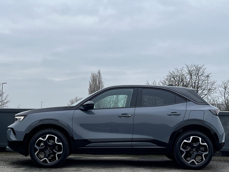 Vehicle Image 7