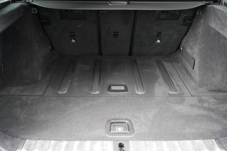 Vehicle Image 40