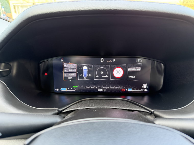Vehicle Image 15