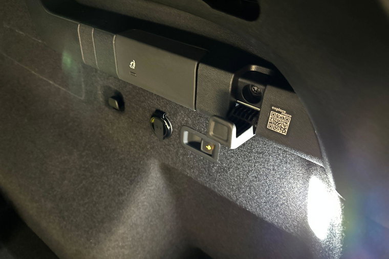 Vehicle Image 36