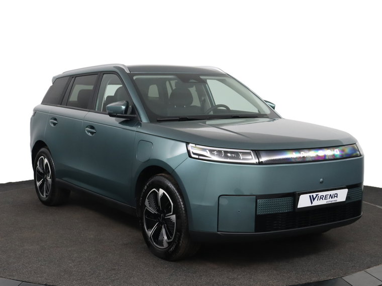 Vehicle Image 11