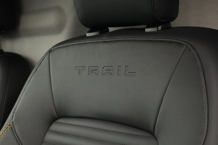 Vehicle Image 17