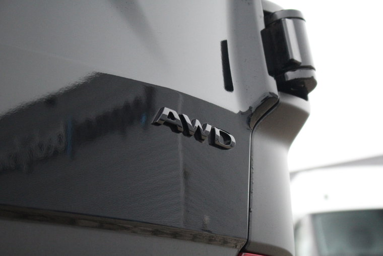 Vehicle Image 11
