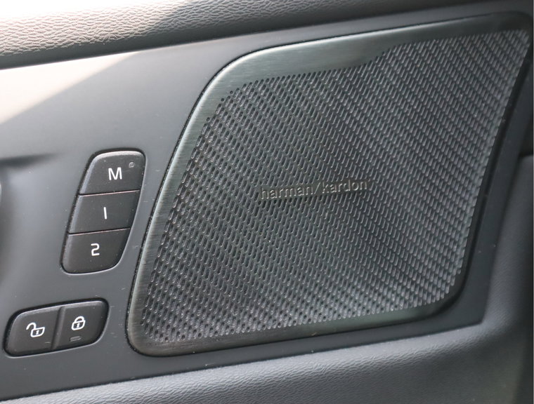 Vehicle Image 28