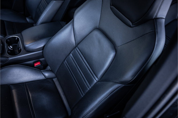 Vehicle Image 30