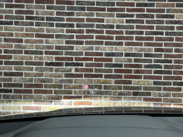 Vehicle Image 41