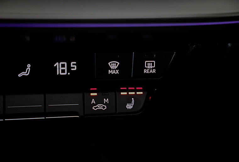 Vehicle Image 34