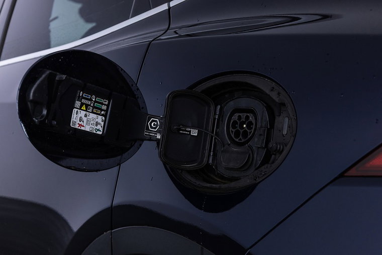 Vehicle Image 43