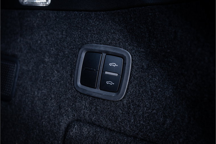 Vehicle Image 53