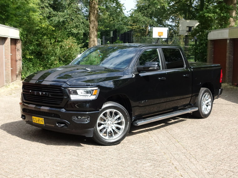 Vehicle Image 33