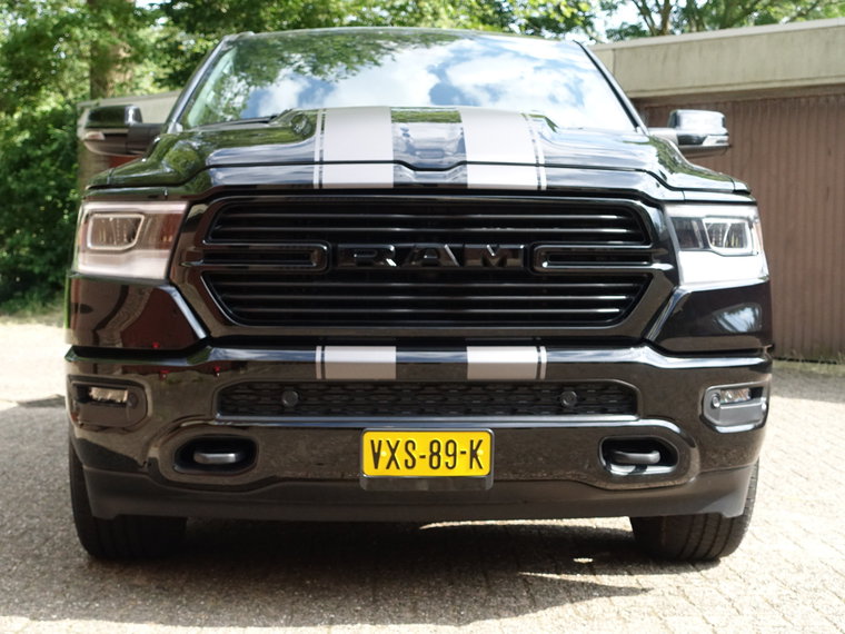 Vehicle Image 37