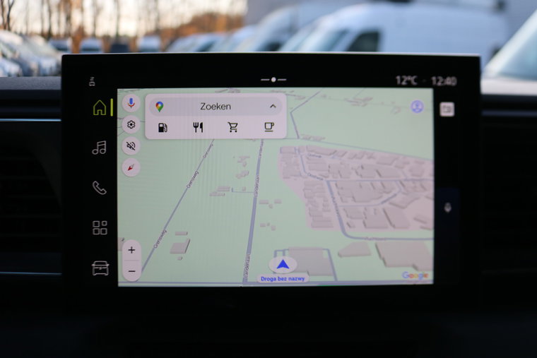 Vehicle Image 19