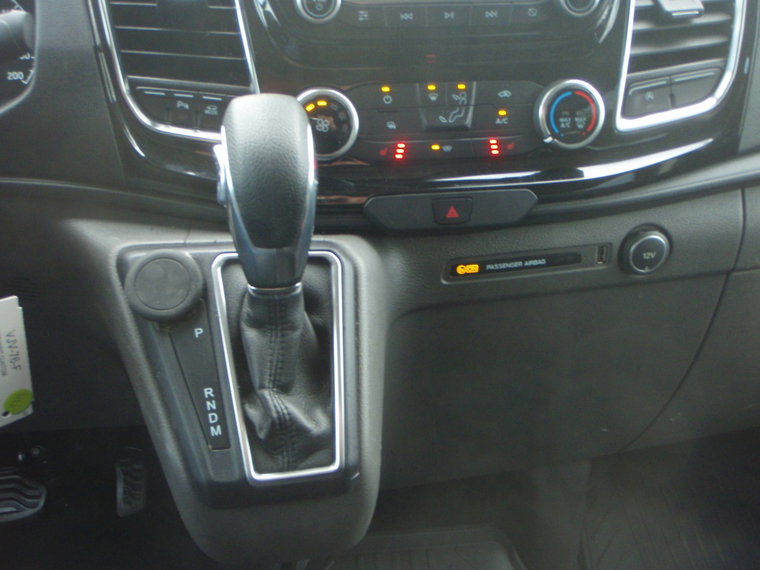 Vehicle Image 23