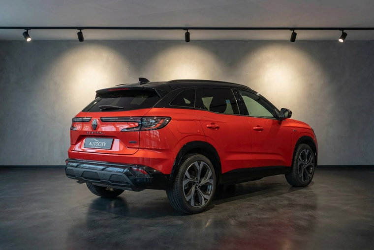 Vehicle Image 6