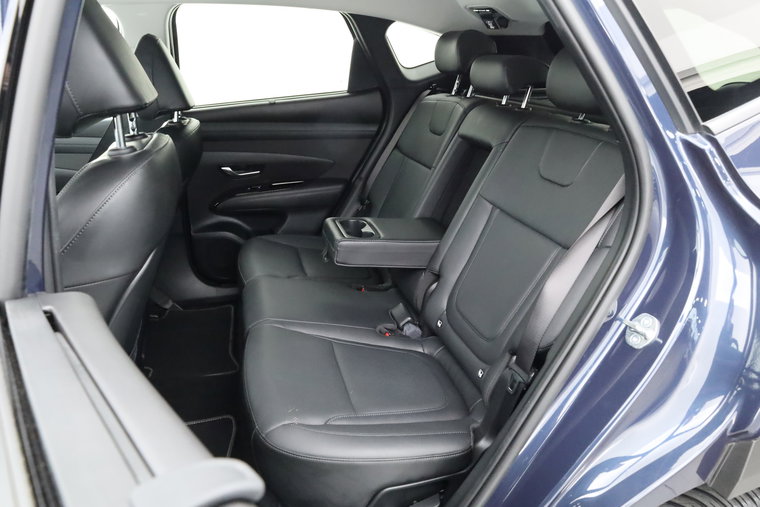 Vehicle Image 37
