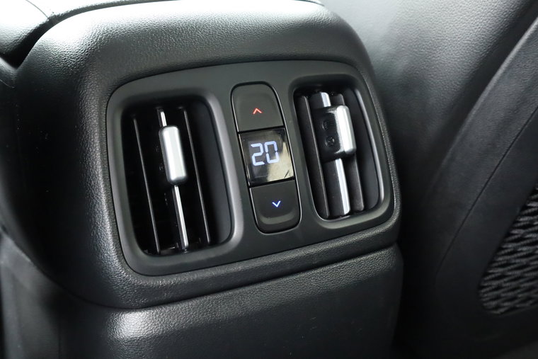 Vehicle Image 41
