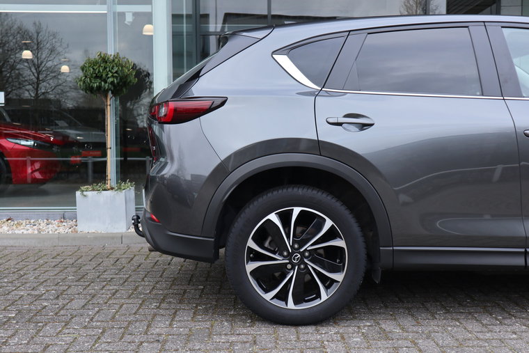 Vehicle Image 30