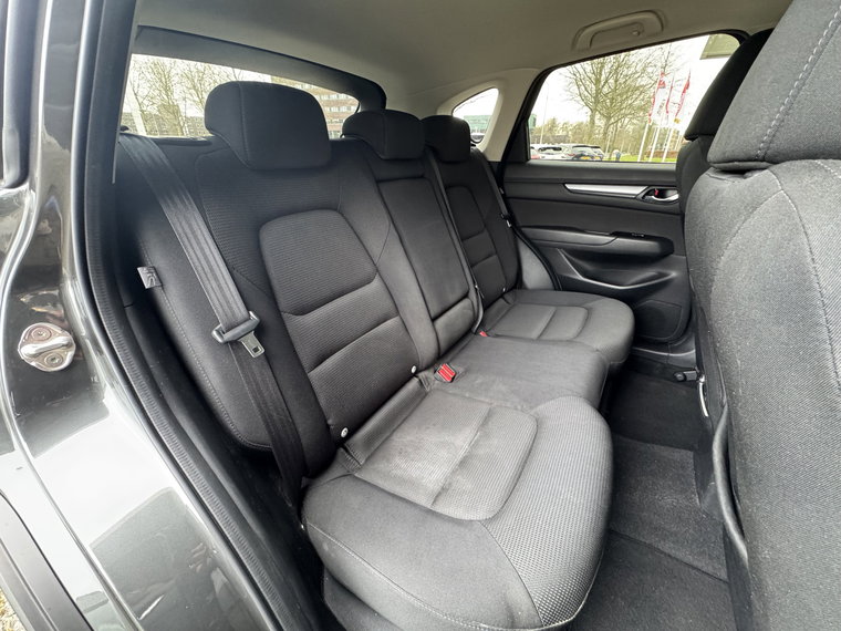 Vehicle Image 38