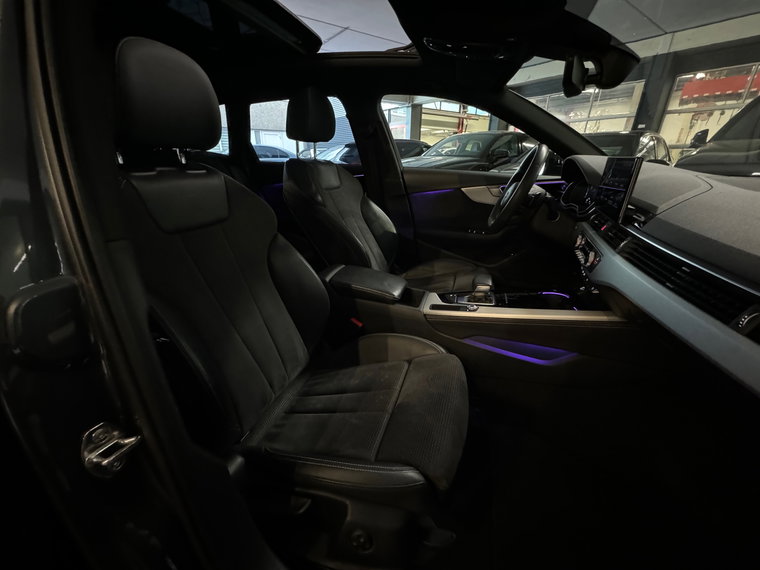 Vehicle Image 36