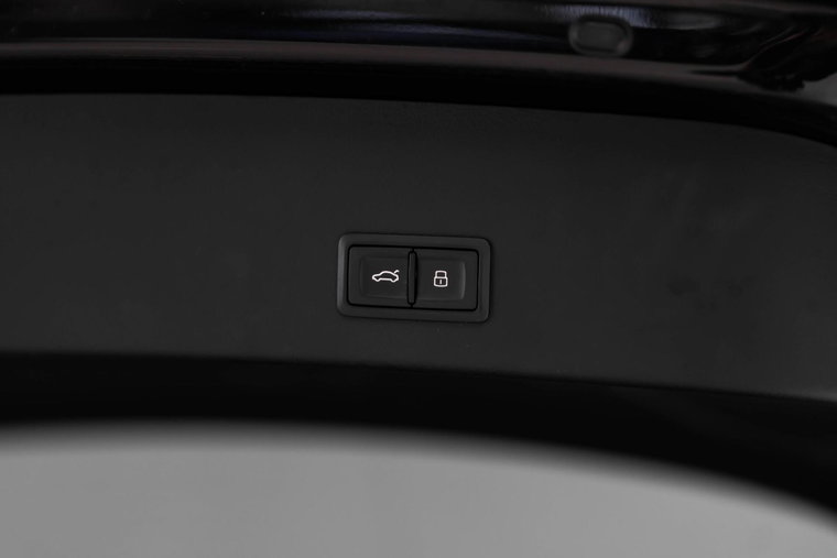 Vehicle Image 51