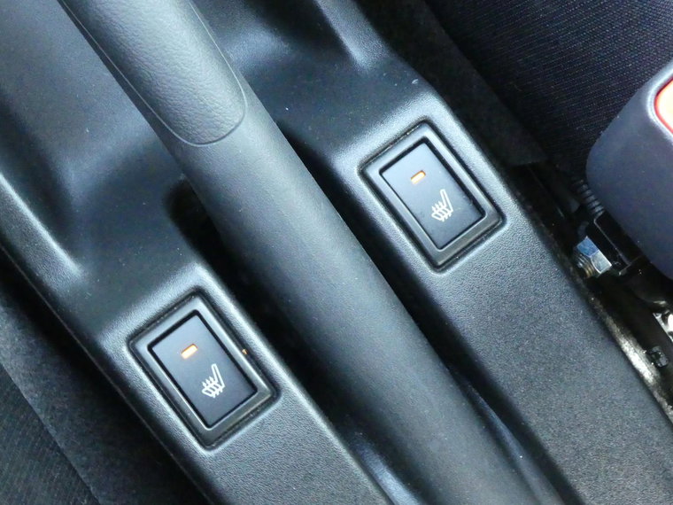 Vehicle Image 24