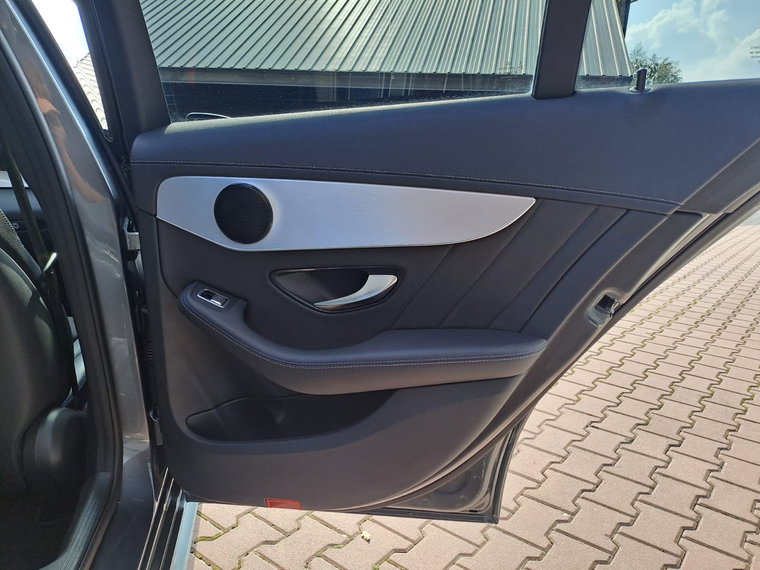 Vehicle Image 39