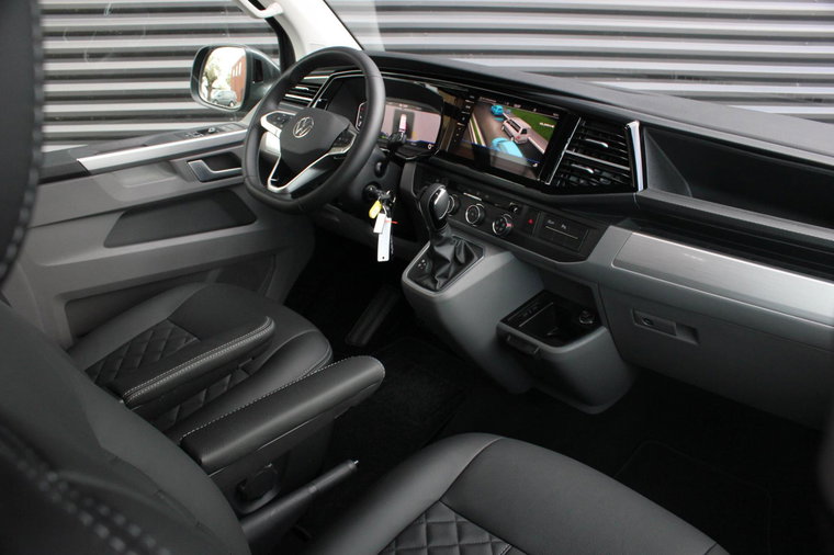 Vehicle Image 39