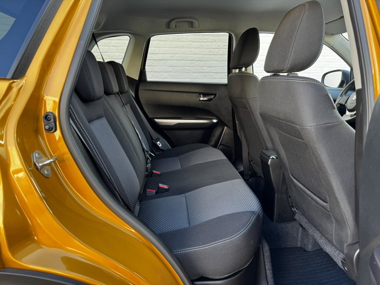 Vehicle Image 33