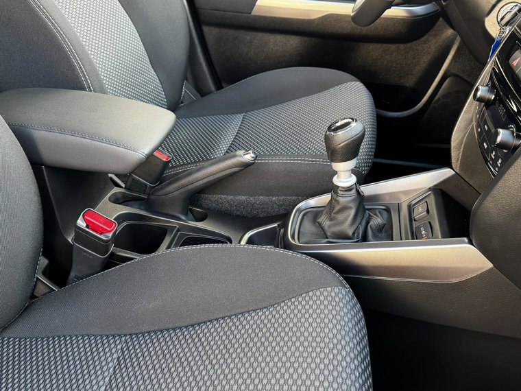 Vehicle Image 36