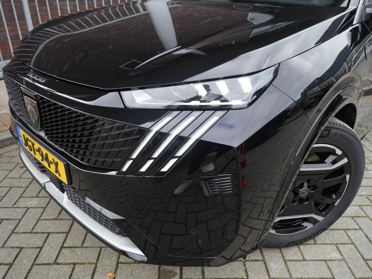 Vehicle Image 50