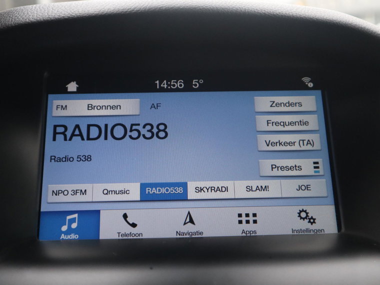 Vehicle Image 22