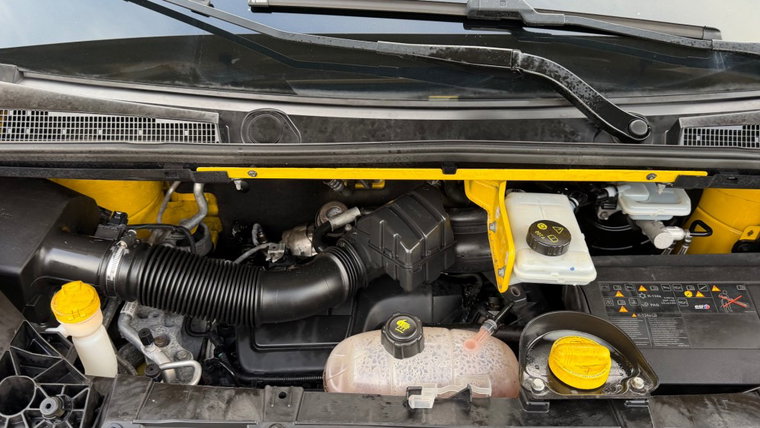 Vehicle Image 17