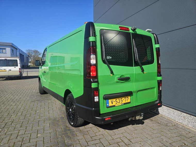 Vehicle Image 27