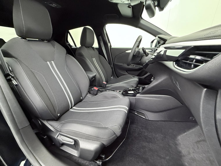Vehicle Image 37