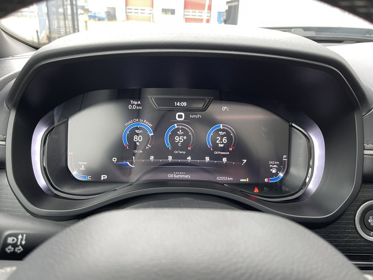 Vehicle Image 30