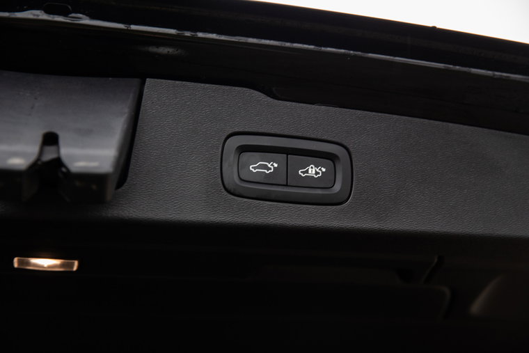 Vehicle Image 27